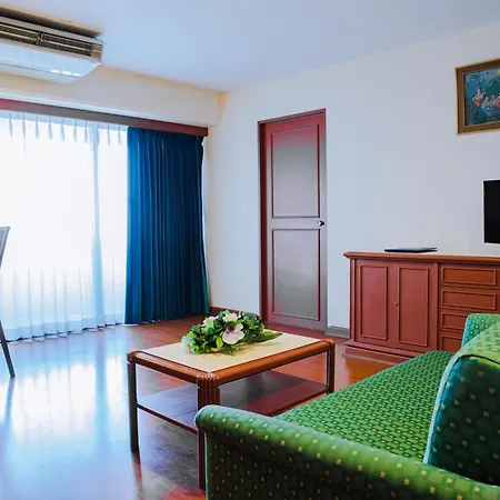 Baiyoke Suite Hotel-2